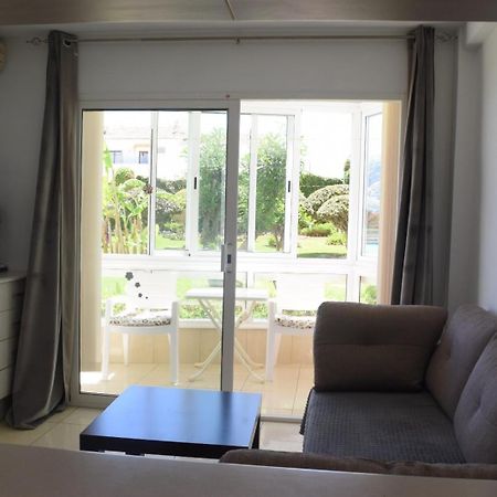 Apartamentos De Los Cisnes เบนัลมาเดนา ภายนอก รูปภาพ
